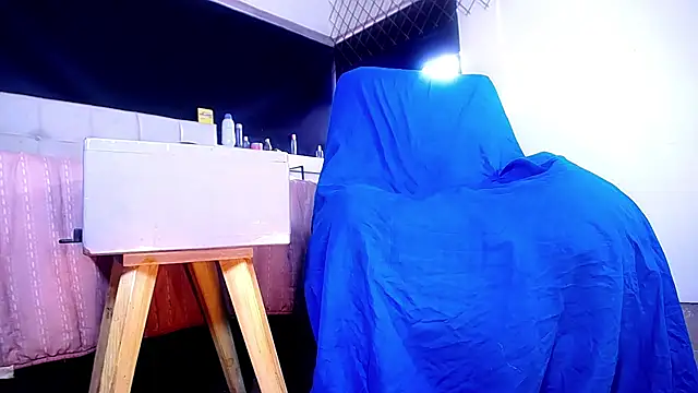 Snapshot of bellatrixx_69 chatting on 11/05/25, 11:32 bellatrixx 69 online show from 11/05/25, 11:32