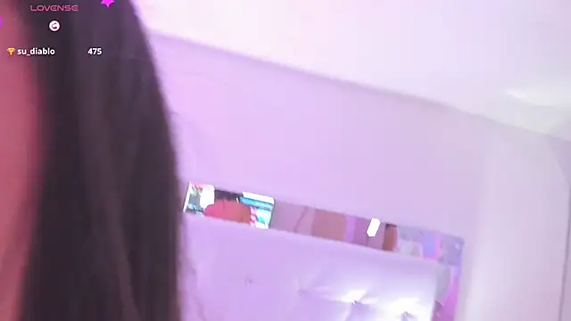 Chloe evans   online show from 01/07/25, 02:41