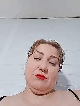 EmmaQueen4 online show from 05/13/26, 08:01