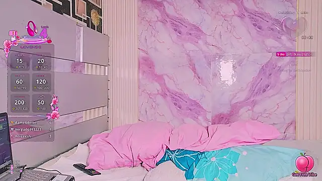 Snapshot of Loaysi chatting on 10/01/25, 07:09 Loaysi online show from 10/01/25, 07:09