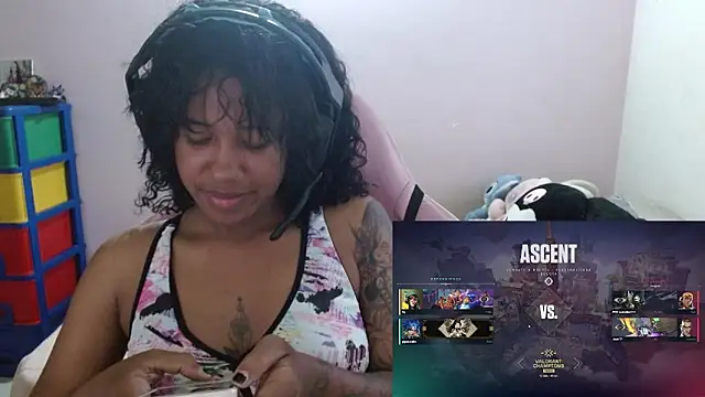 TiffanyRoouse online show from 09/24/25, 10:46