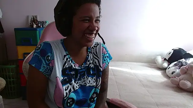 TiffanyRoouse online show from 10/26/25, 02:12