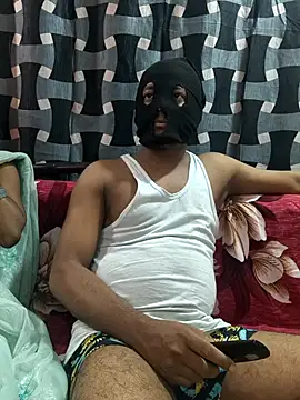 sexycouplemh09 online show from 07/28/26, 04:27