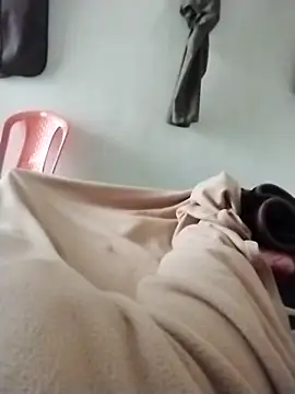 Snapshot of Vish3344 chatting on 10/30/25, 09:44 Vish3344 online show from 10/30/25, 09:44