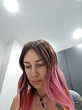 BlueXOwl online show from 10/09/25, 04:16