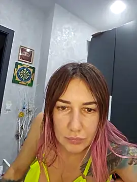 BlueXOwl online show from 10/13/25, 04:07