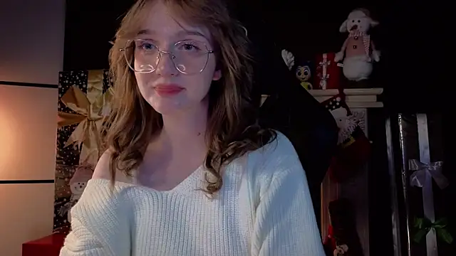 Snapshot of ELLIEJAY chatting on 12/15/24, 08:47 ELLIEJAY online show from 12/15/24, 08:47