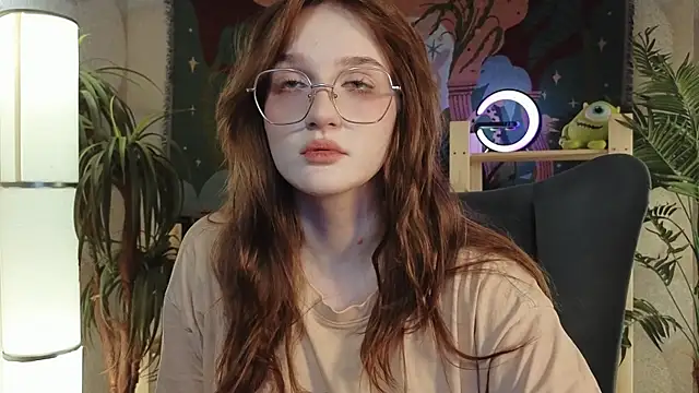 Snapshot of ELLIEJAY chatting on 03/15/25, 08:54 ELLIEJAY online show from 03/15/25, 08:54