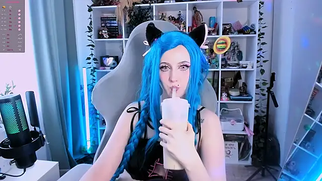 ohclementine online show from 11/24/25, 10:15