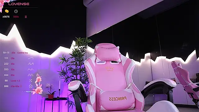 VanessaSimon online show from 12/22/24, 06:17
