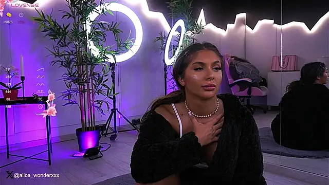 VanessaSimon online show from 01/09/25, 06:06