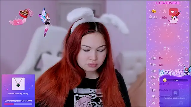 Snapshot of MissClarks chatting on 12/17/24, 01:27 MissClarks online show from 12/17/24, 01:27