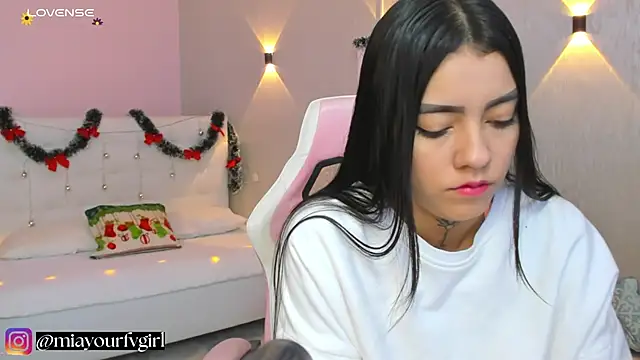 miagomezweb1 online show from 12/07/24, 12:24