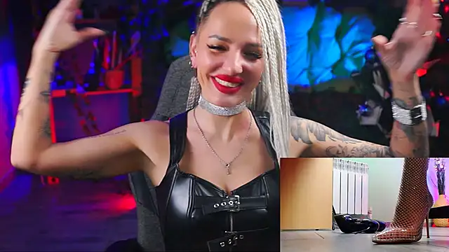 MonicaMaxwel online show from 01/13/25, 06:27