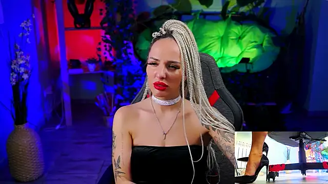 MonicaMaxwel online show from 01/22/25, 04:44