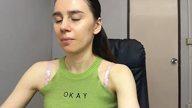 SassyJessi online show from 11/06/25, 04:13