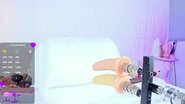 jasminnee  online show from 01/13/25, 01:28