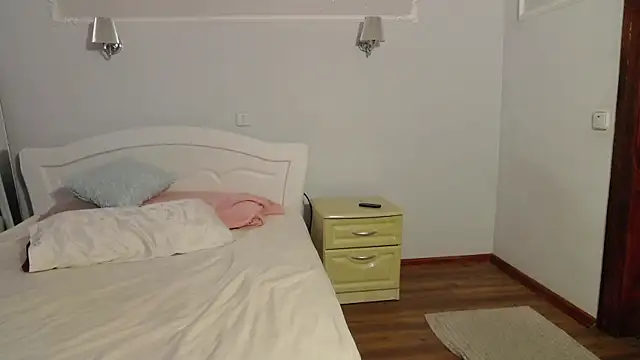 MonicaMelano online show from 12/13/24, 11:45