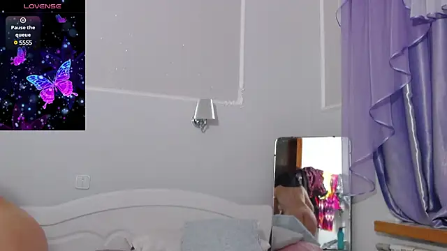 MonicaMelano online show from 12/16/24, 04:16