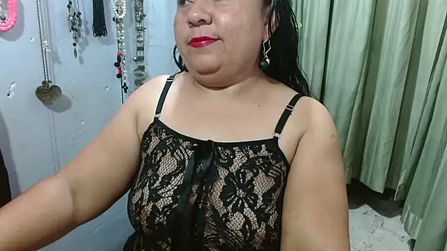 CanelaCollins online show from 12/14/25, 06:41