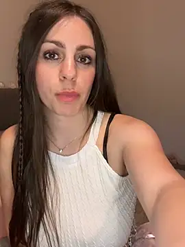 Snapshot of Loella-Rose chatting on 03/10/25, 09:07 Loella-Rose online show from 03/10/25, 09:07