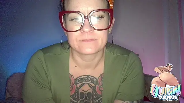 Snapshot of quinnmariexo chatting on 11/12/25, 11:14 quinnmariexo online show from 11/12/25, 11:14