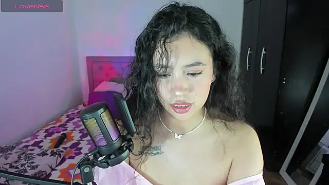 Snapshot of youpinkgirl_ chatting on 11/05/25, 09:48 youpinkgirl online show from 11/05/25, 09:48