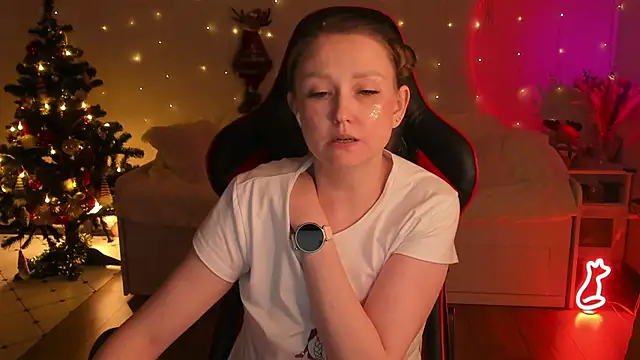 desperatehousewife   online show from 01/03/25, 12:52