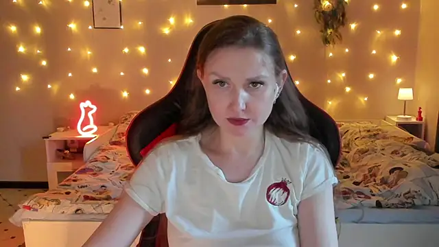 desperatehousewife   online show from 06/08/26, 01:28