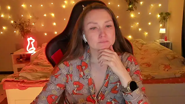 desperatehousewife   online show from 07/06/26, 04:42