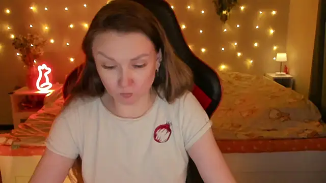 desperatehousewife   online show from 07/11/26, 07:05