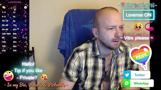 Snapshot of RealManHaveHairy chatting on 11/20/25, 05:29 RealManHaveHairy online show from 11/20/25, 05:29