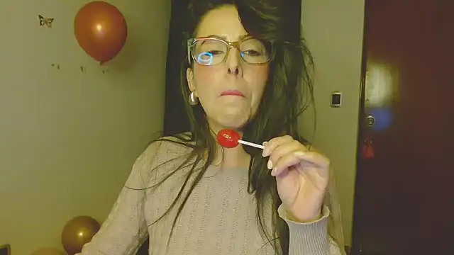 ella peck online show from 10/02/25, 03:24