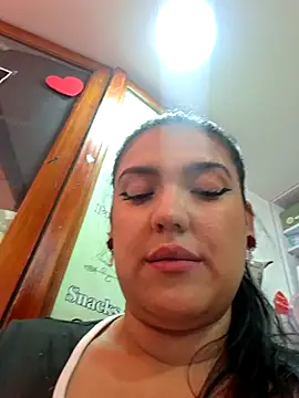 Sophie-hatter online show from 10/03/25, 03:53