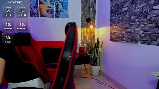 Ariadna sc online show from 10/28/25, 01:25