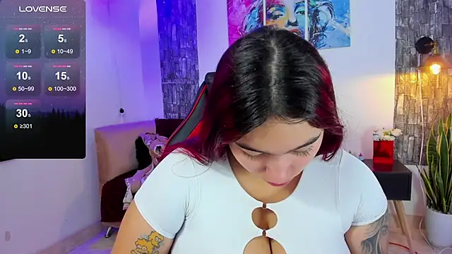 Snapshot of Ariadna_sc chatting on 11/11/25, 01:22 Ariadna sc online show from 11/11/25, 01:22