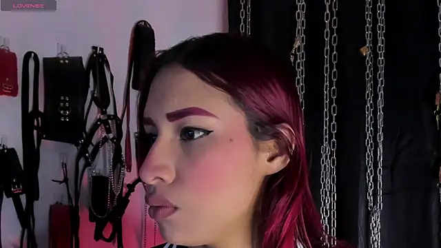 charrlotte quinn online show from 05/26/26, 12:23