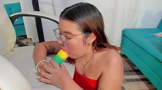 maddy066 online show from 03/11/25, 05:05