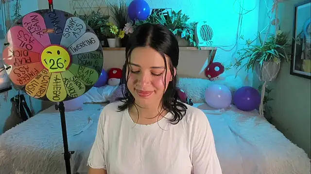 Snapshot of MiaaRose chatting on 12/04/25, 07:11 MiaaRose online show from 12/04/25, 07:11