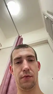 Snapshot of czruz chatting on 10/23/25, 01:27 czruz online show from 10/23/25, 01:27