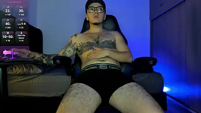 Snapshot of male_pussy chatting on 10/06/25, 05:38 male pussy online show from 10/06/25, 05:38