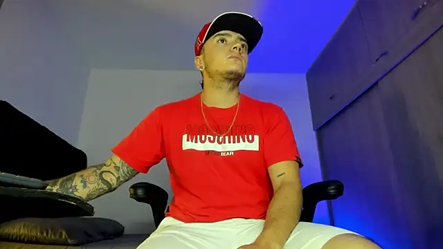 Snapshot of male_pussy chatting on 10/22/25, 07:46 male pussy online show from 10/22/25, 07:46