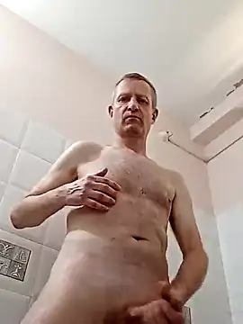 Snapshot of NicoPuma chatting on 03/04/25, 03:33 NicoPuma online show from 03/04/25, 03:33