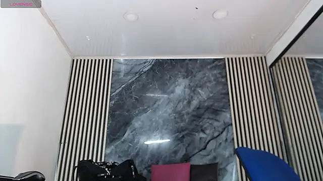PriscilaRainbow online show from 01/06/25, 12:16