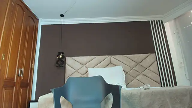 Raquel jones online show from 01/15/25, 02:56