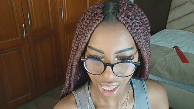 Raquel jones online show from 01/26/25, 11:39
