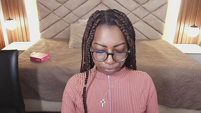 Raquel jones online show from 07/24/26, 12:14