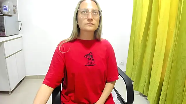 Adele johnsonn1 online show from 12/02/24, 09:50