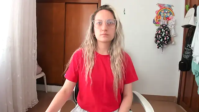 Snapshot of Adele_johnsonn1 chatting on 10/21/25, 03:13 Adele johnsonn1 online show from 10/21/25, 03:13