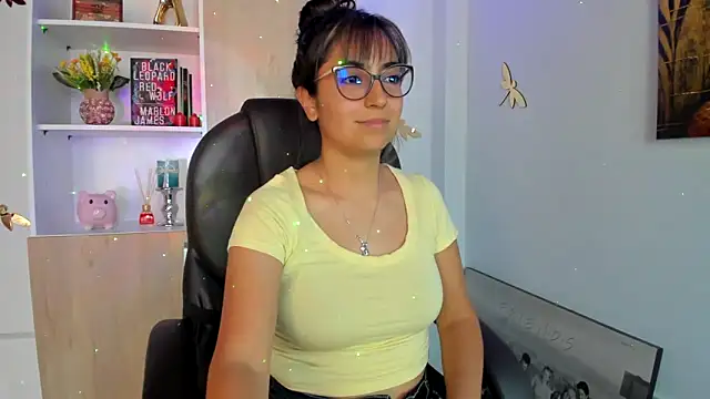 Isabellaa22 1 online show from 02/14/25, 03:58